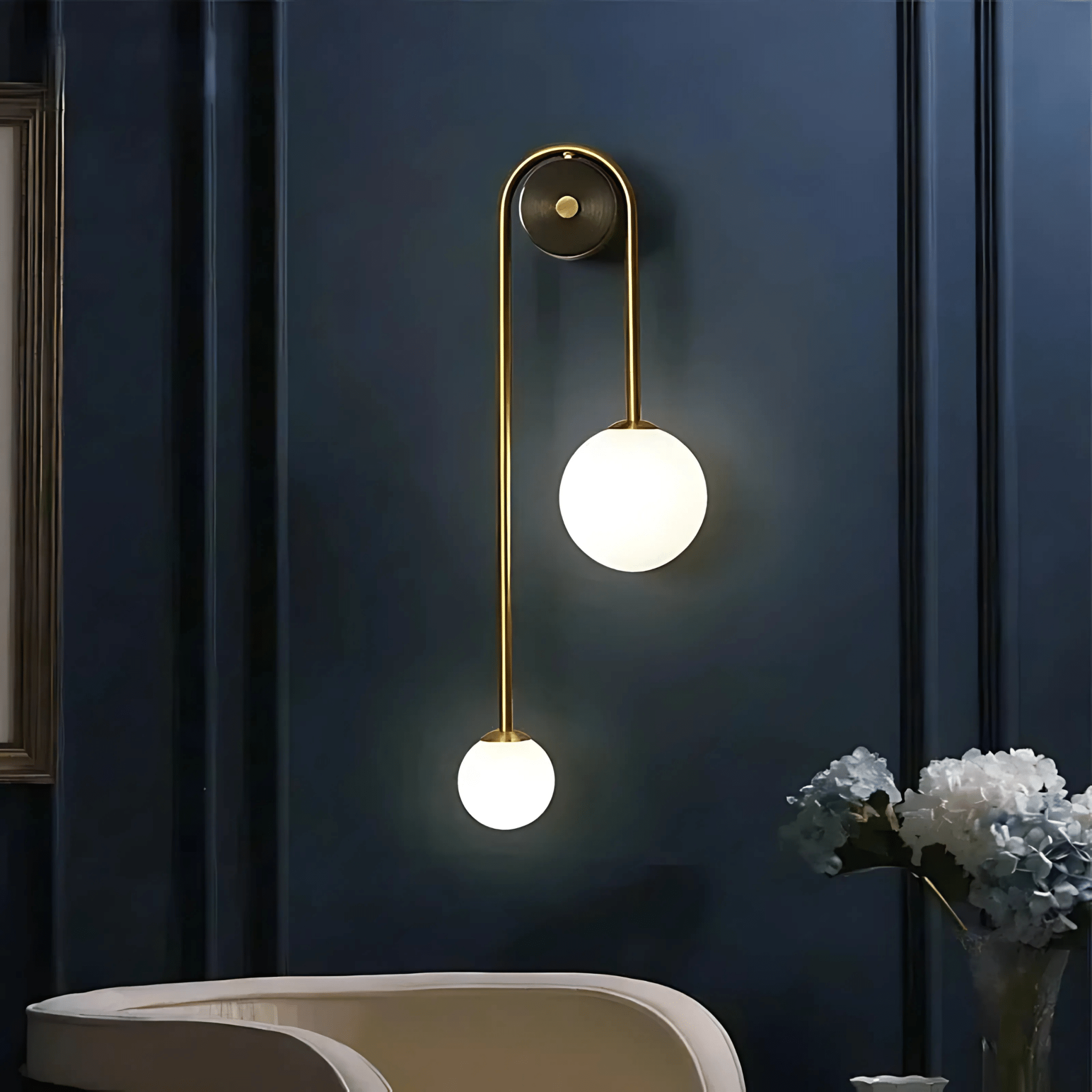 Balanced Wall Light - Tabby Lighting