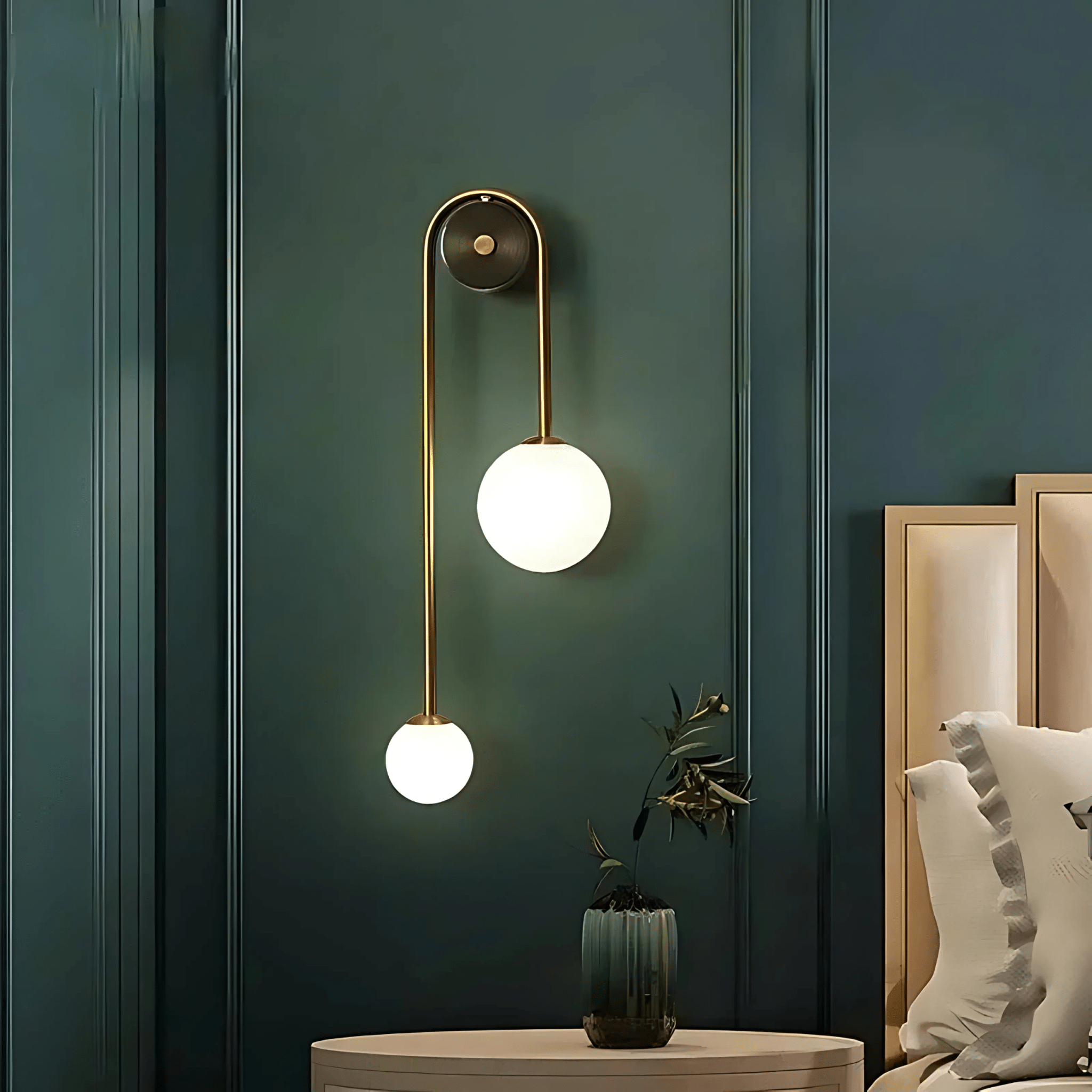 Balanced Wall Light - Tabby Lighting
