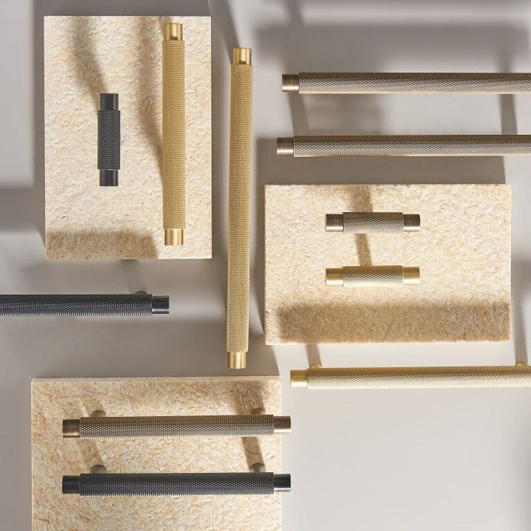 Erik Handle - Tabby Lighting