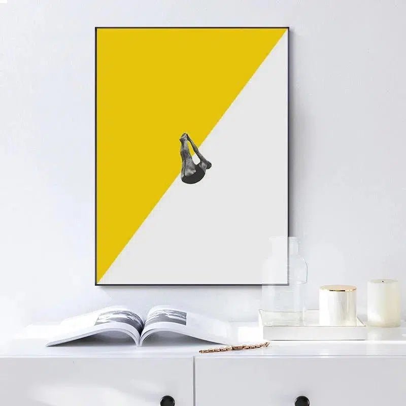 The Abstract Diver - Tabby Lighting