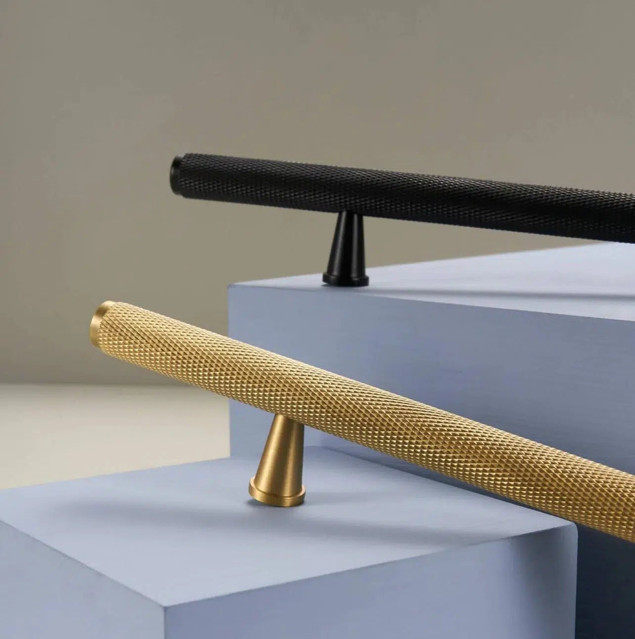 Knurled Handles - Tabby Lighting
