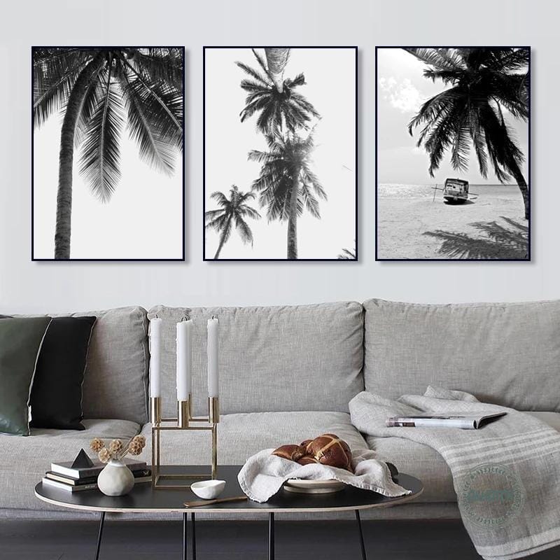 Tropical Black + White Photography - Tabby Lighting